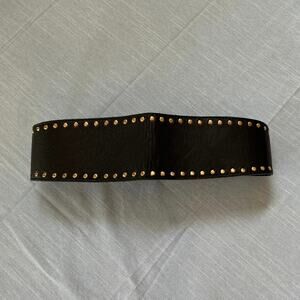 Guess by Mariano Fashion Blk Belt Stretchy Gold Studded High Waist Belt XS USA